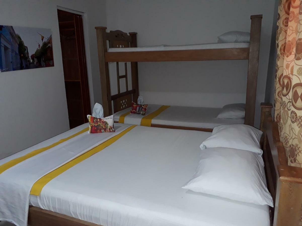 Hotel Isla Manga Home Cartagena Екстериор снимка